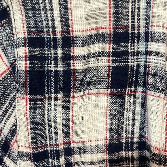 Shirt with funky patches - Picture 3 of 3